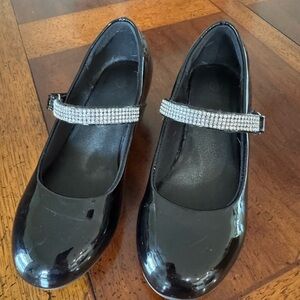 Black patent girls heels